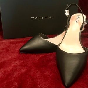 Tahiti black leather slingback/kitten heel  9M